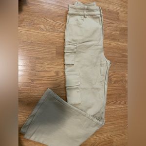 Altar’s State cargo pants Size Small